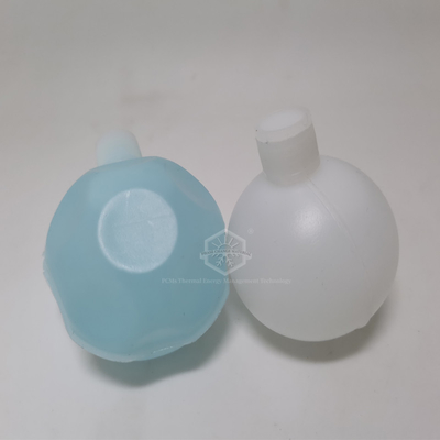 65mm Encapsulated PCM 5℃ Hdpe Spherical Cooling Ball For Thermal Energy Storage